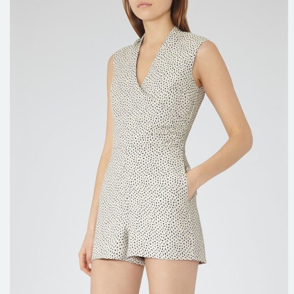 Reiss Jeanette Jaquard Romper in White and Black Speckled Print size 4 - Picture 1 of 11